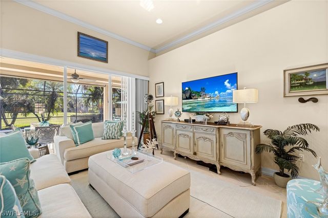 6737 Bent Grass DR, Naples, FL 34113