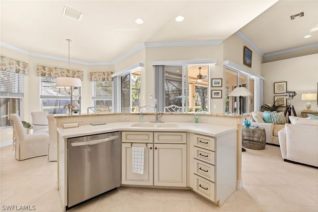 6737 Bent Grass DR, Naples, FL 34113