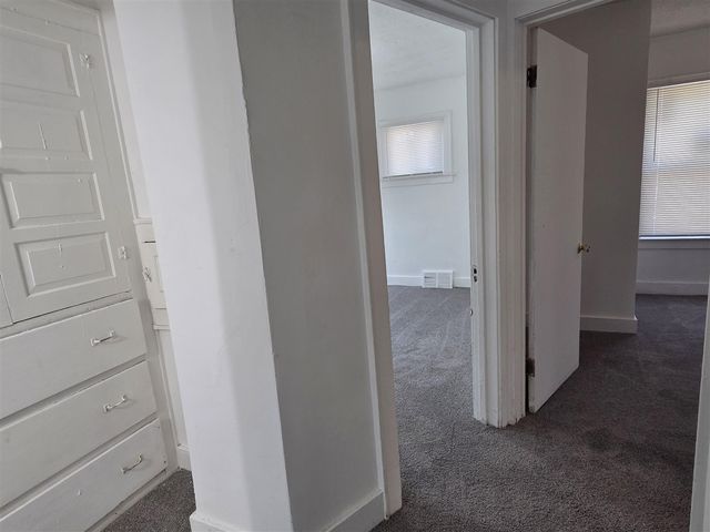15757 Pinehurst Street, Detroit, MI 48238