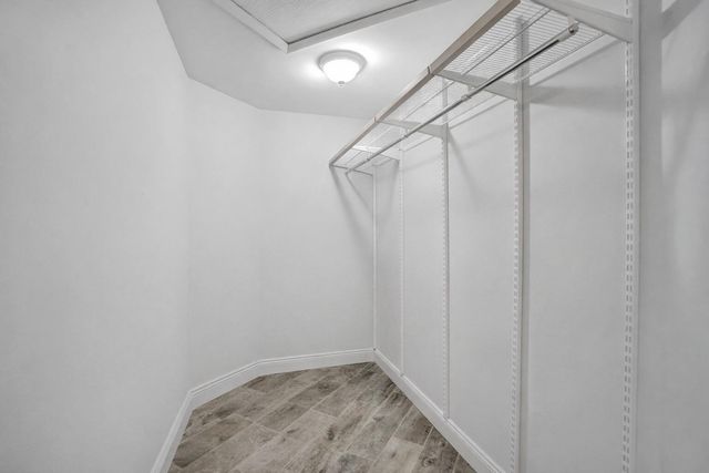 2702 Arborwood Road, Davie, FL 33328