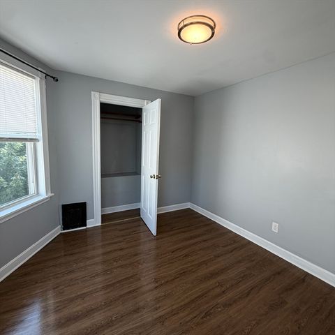 28 Minot St 3, Lynn, MA 01905