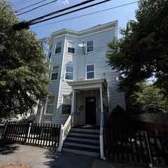 28 Minot St 3, Lynn, MA 01905