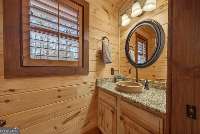 456 Rockville Springs Drive, Eatonton, GA 31024