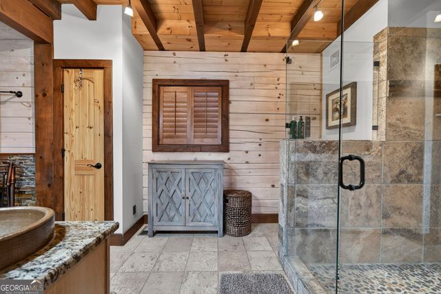 456 Rockville Springs Drive, Eatonton, GA 31024