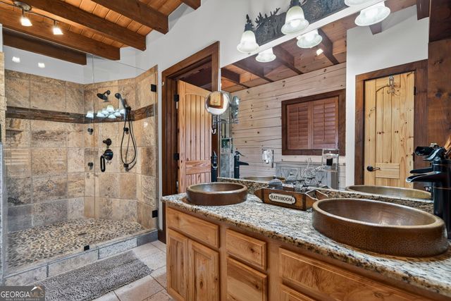 456 Rockville Springs Drive, Eatonton, GA 31024