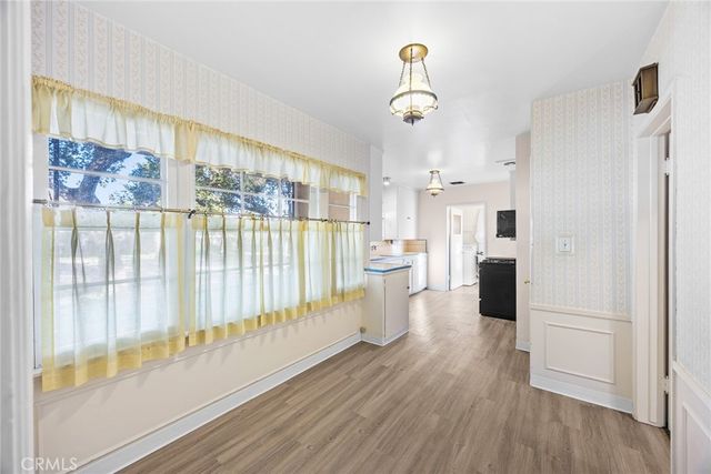 1047 N San Gabriel, Azusa, CA 91702