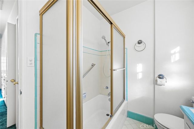 1047 N San Gabriel, Azusa, CA 91702