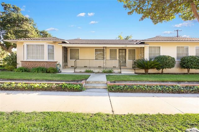 1047 N San Gabriel, Azusa, CA 91702
