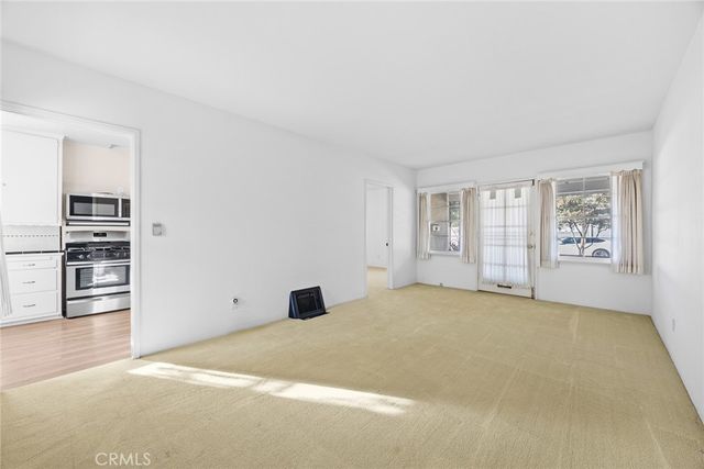 1047 N San Gabriel, Azusa, CA 91702