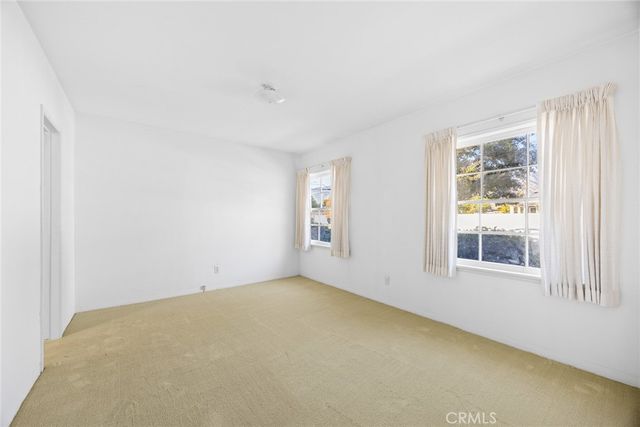 1047 N San Gabriel, Azusa, CA 91702