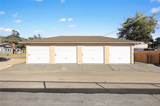 1047 N San Gabriel, Azusa, CA 91702