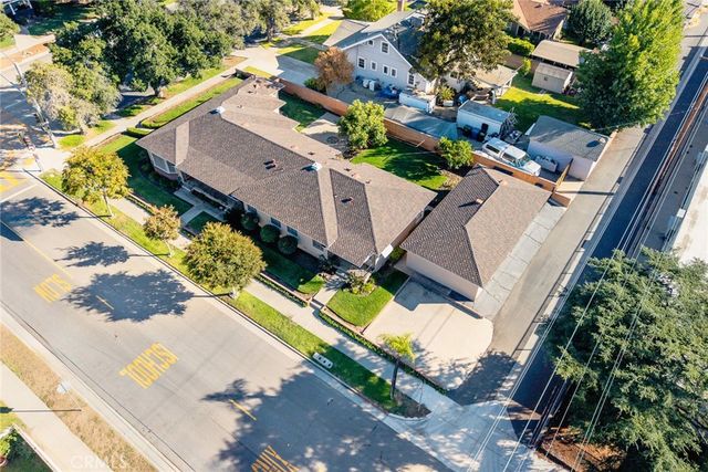 1047 N San Gabriel, Azusa, CA 91702