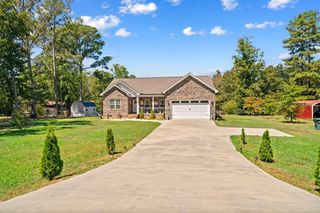 521 GI Maddox Pkwy, Chatsworth, GA 30705