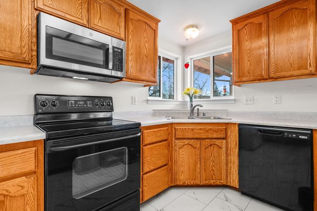 5750 Woodcutters Way, Manton, CA 96059