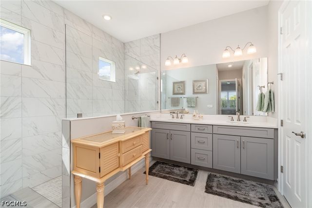 16813 Bay Island CT, Bonita Springs, FL 34135
