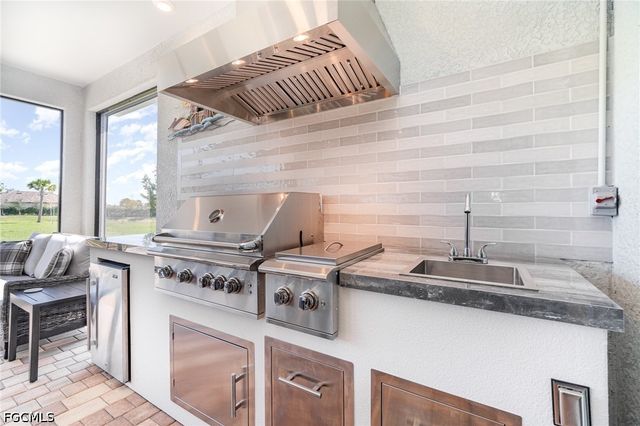 16813 Bay Island CT, Bonita Springs, FL 34135