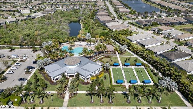 16813 Bay Island CT, Bonita Springs, FL 34135