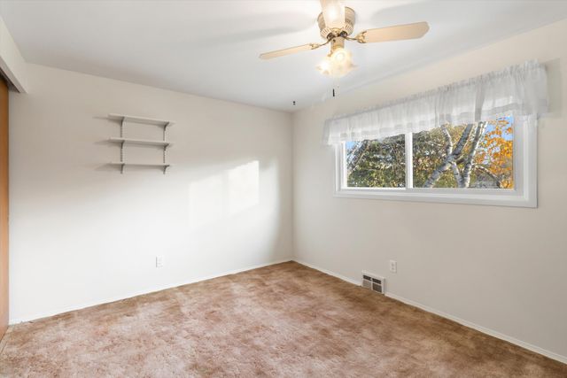 8670 Tamarack Drive, Shelby Twp, MI 48317