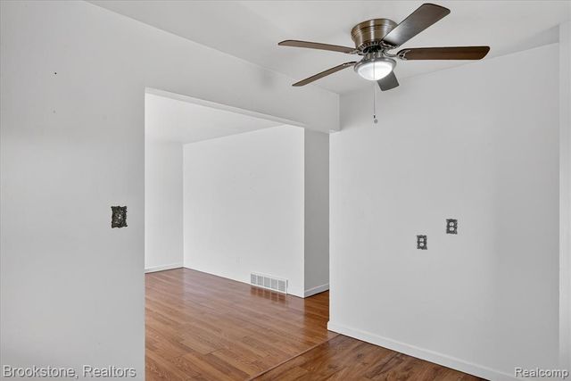 506 Emerson Avenue, Pontiac, MI 48342