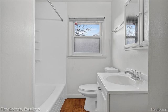 506 Emerson Avenue, Pontiac, MI 48342