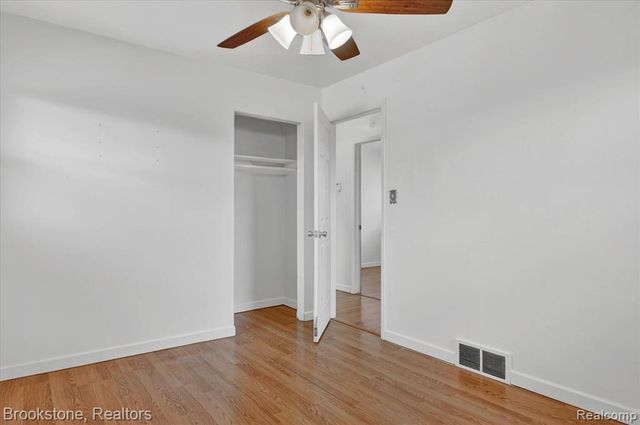 506 Emerson Avenue, Pontiac, MI 48342