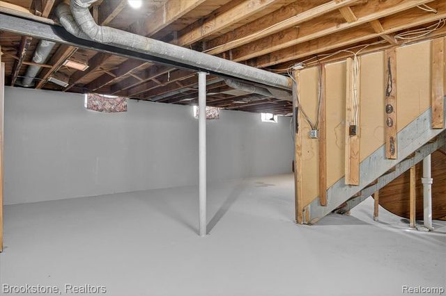 506 Emerson Avenue, Pontiac, MI 48342