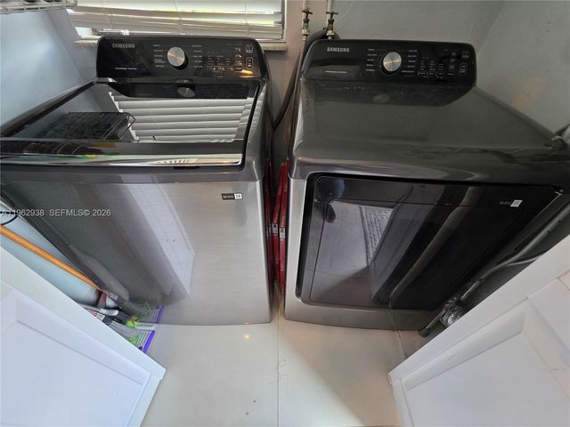 19631 NW 45th Ave, Miami Gardens, FL 33055