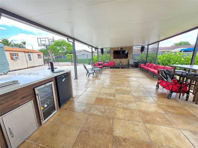 19631 NW 45th Ave, Miami Gardens, FL 33055