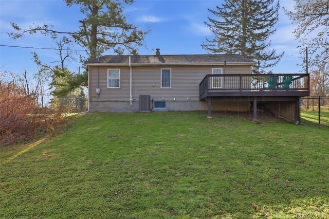 89 Munro Street, Walden, NY 12586