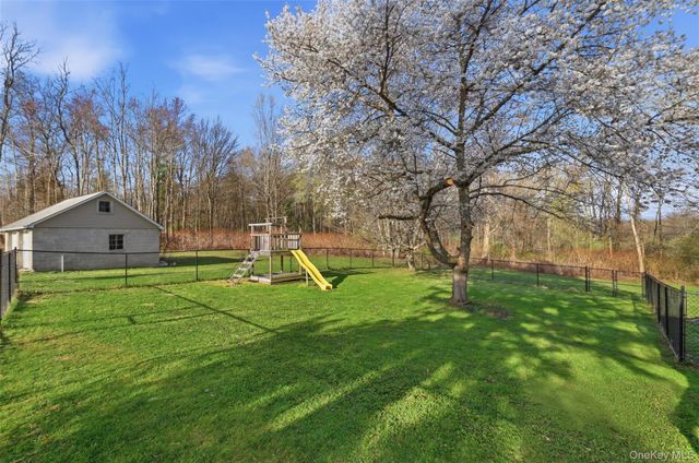 89 Munro Street, Walden, NY 12586