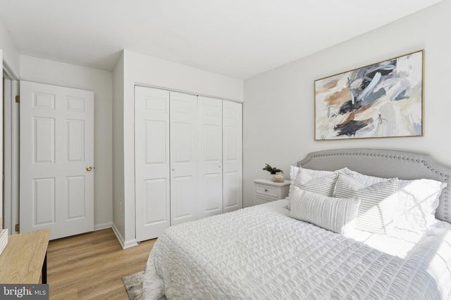 9943 CAPPERTON DR, Oakton, VA 22124