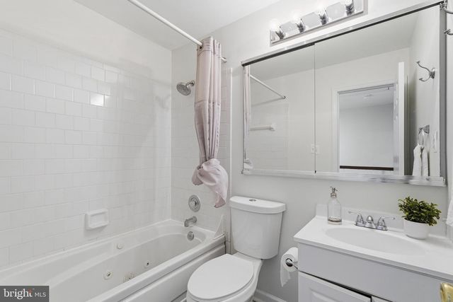 9943 CAPPERTON DR, Oakton, VA 22124