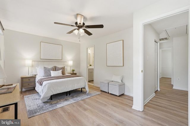9943 CAPPERTON DR, Oakton, VA 22124