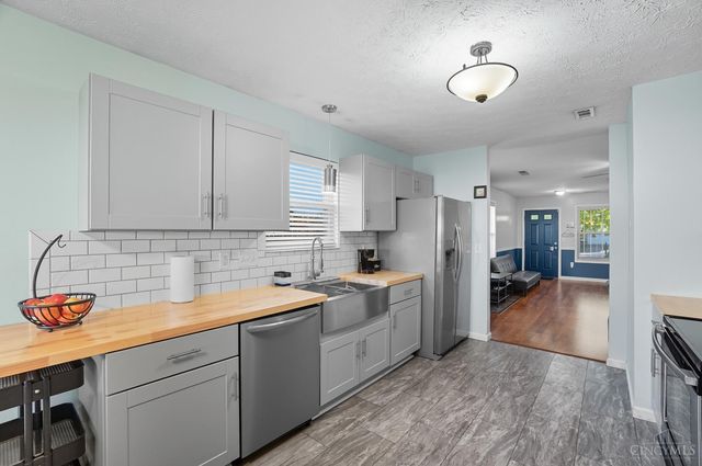 919 Charles Street, Trenton, OH 45067