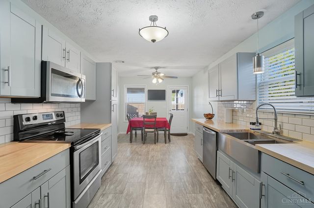 919 Charles Street, Trenton, OH 45067