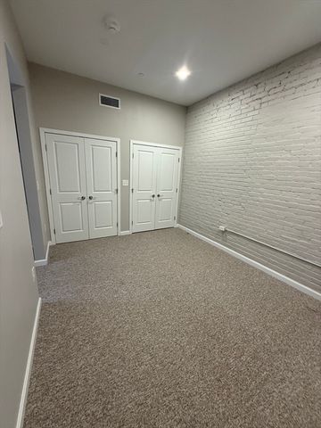 6 Chatham Street 305, Worcester, MA 01609