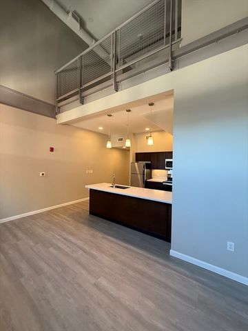 6 Chatham Street 305, Worcester, MA 01609