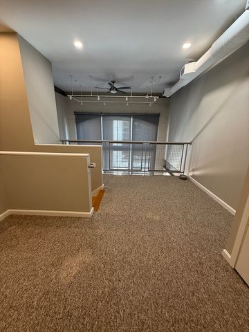 6 Chatham Street 305, Worcester, MA 01609