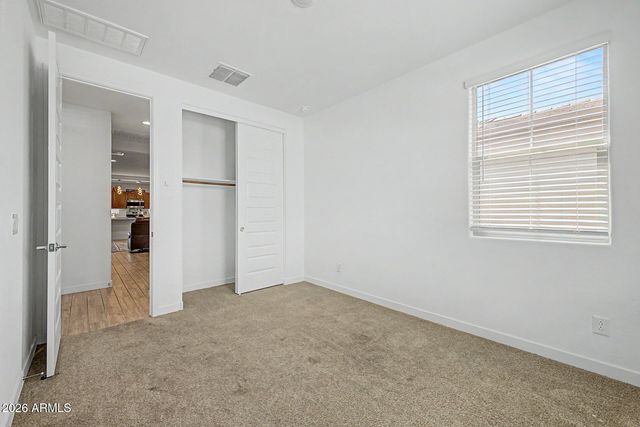 2979 E YUMA Avenue, Apache Junction, AZ 85119