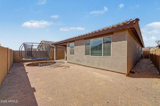 2979 E YUMA Avenue, Apache Junction, AZ 85119