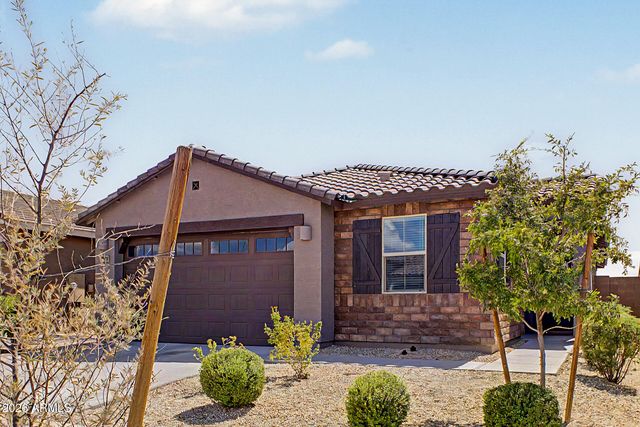 2979 E YUMA Avenue, Apache Junction, AZ 85119