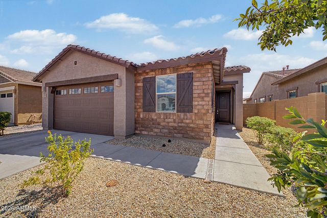 2979 E YUMA Avenue, Apache Junction, AZ 85119
