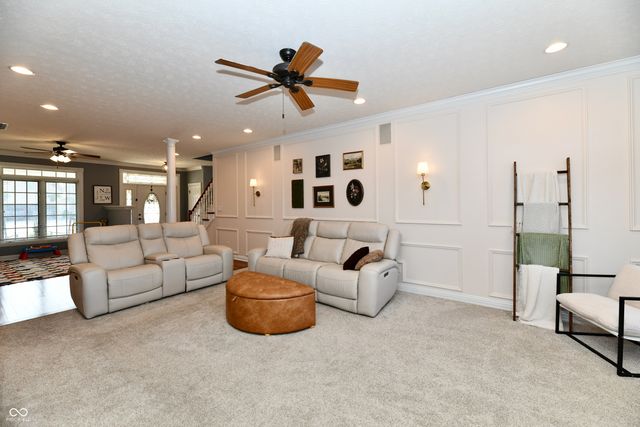 2080 Fairway Lakes Drive, Franklin, IN 46131