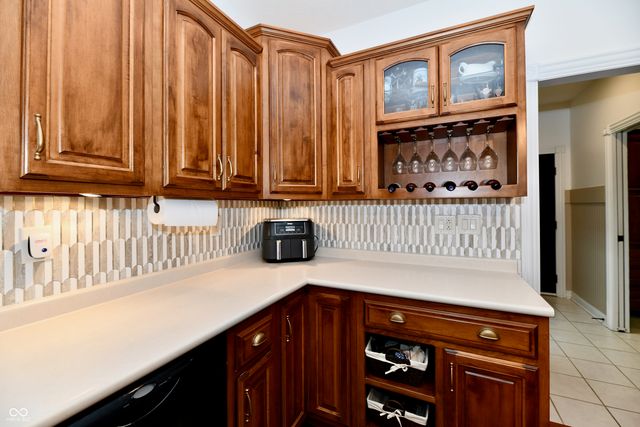 2080 Fairway Lakes Drive, Franklin, IN 46131