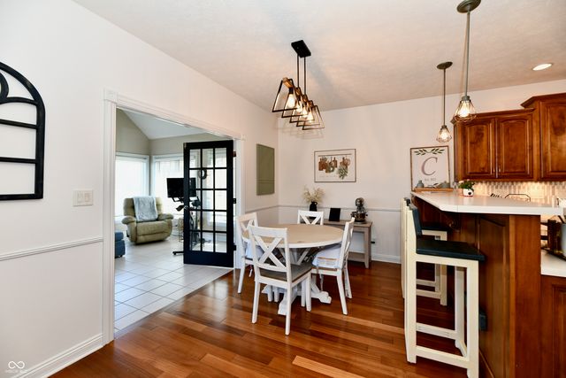 2080 Fairway Lakes Drive, Franklin, IN 46131