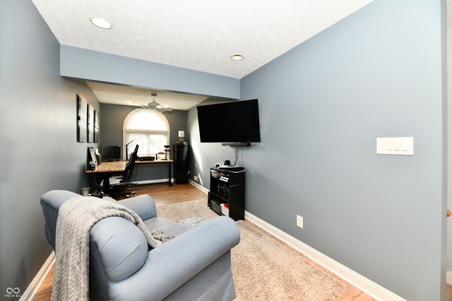 2080 Fairway Lakes Drive, Franklin, IN 46131