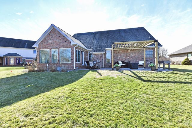 2080 Fairway Lakes Drive, Franklin, IN 46131