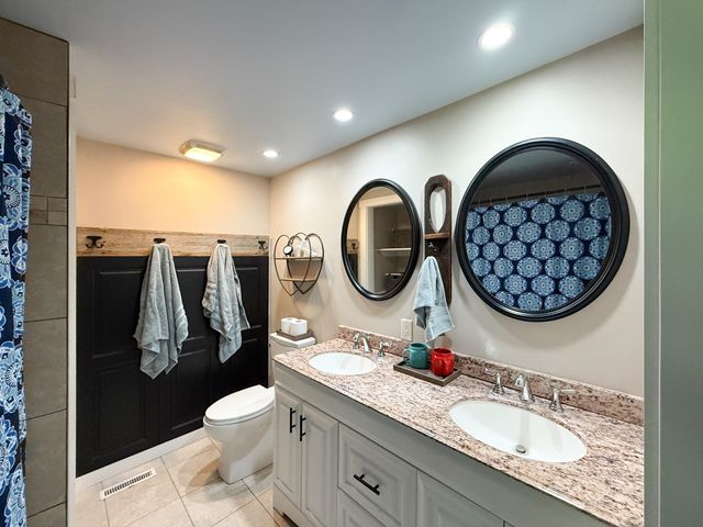 323 DEER TRAIL DR, Greenville, VA 24440