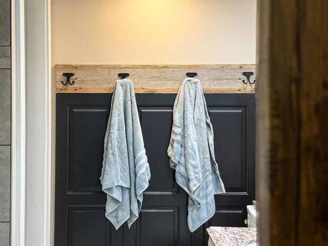 323 DEER TRAIL DR, Greenville, VA 24440