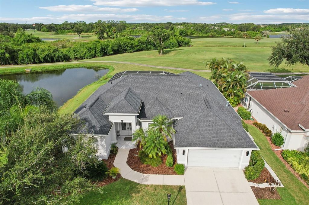 Image 1 of property listing at 774 PLANTERS MANOR WAY, Bradenton, FL 34212